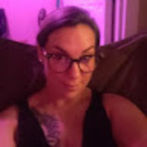 Meet your Posher, Jenn